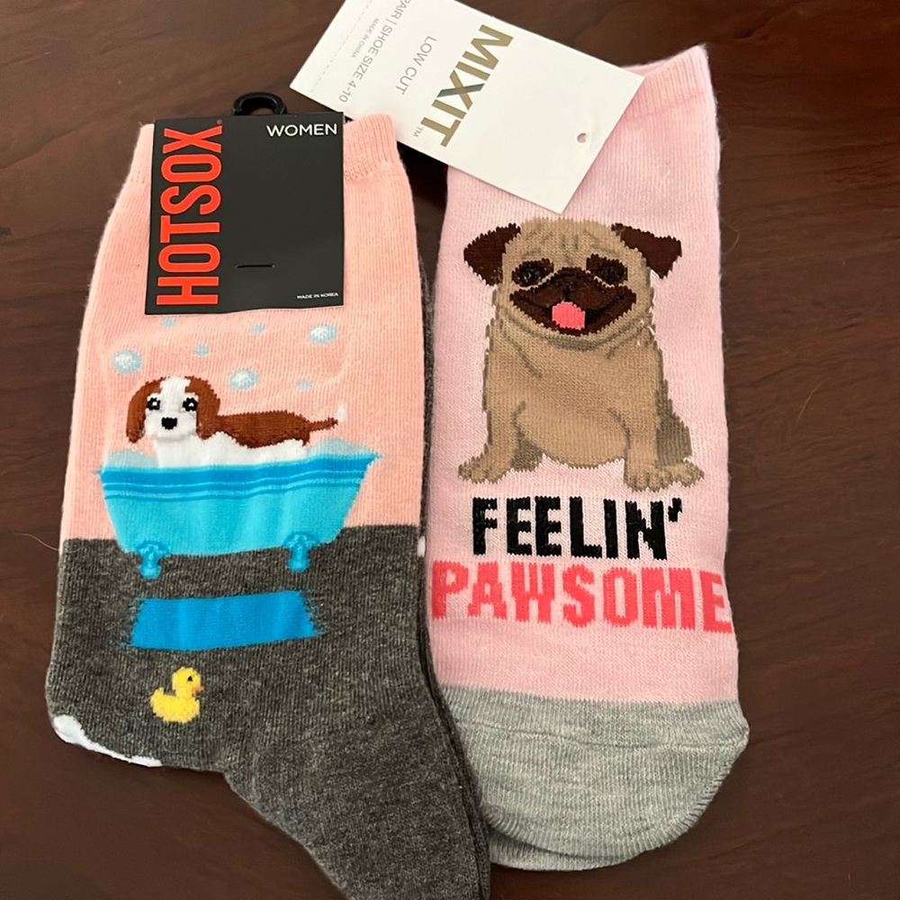 NWT Adorable Women’s Doggy Socks. Fits shoe size 4-10 Dog Lover Gift
